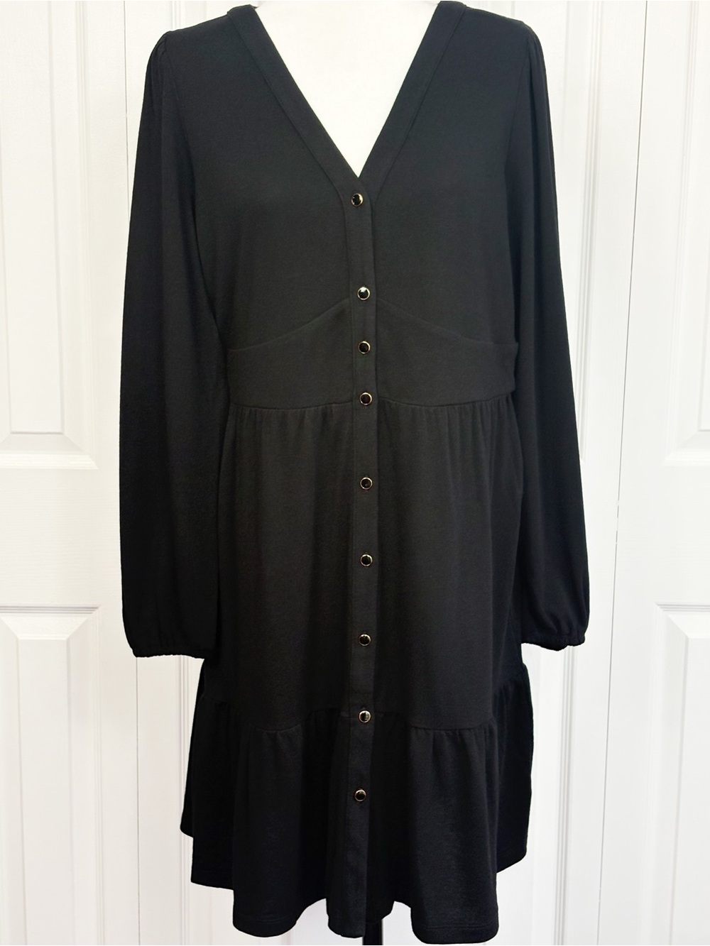 NWT Loft Black Soft Knit High Waist Long Sleeve Tiered Button Down Dress 12